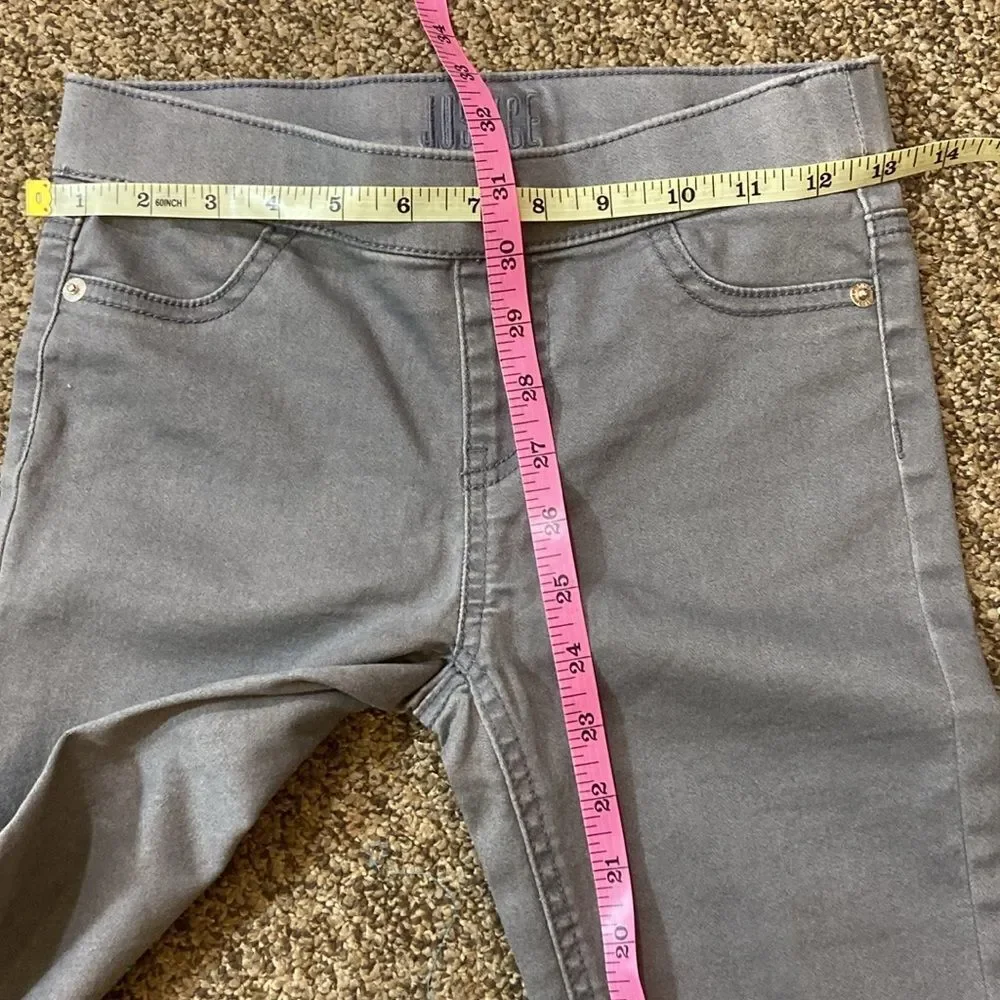 10/$50 JUSTICE STRETCH GIRL PANTS SIZE 12